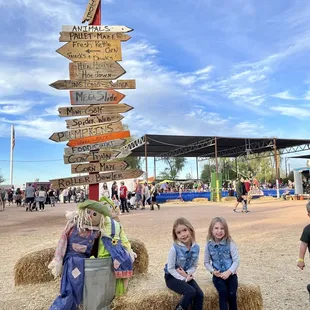 Inside the entrance, MY GIRLS!!