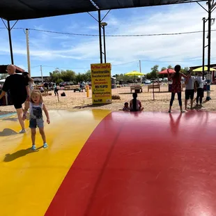 Air pillow jump pad