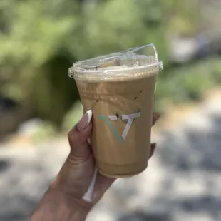 Honey lavender draft latte