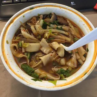 Spicy VEGAN Noodle Soup