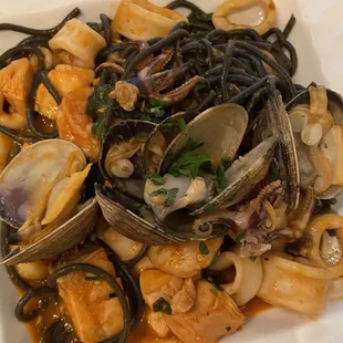 Black Ink Spaghetti alla Vespucci