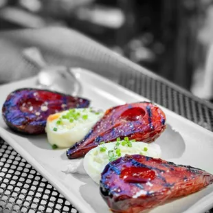 Pear and Baretta | @whaevaeats