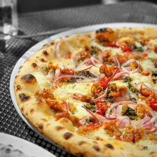 Broccolini Pizza | @whaevaeats