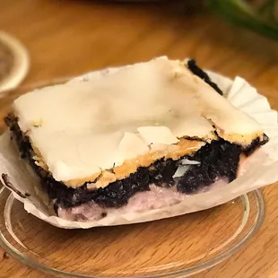 Blueberry-cheese square