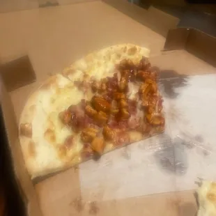 BBQ chicken pizza