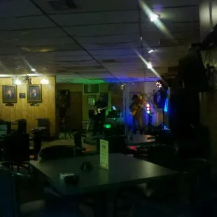 Rayl Rhodes Crossing playing live!