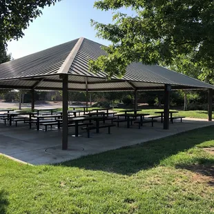 Rentable picnic tables and BBQ pits