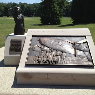 06-07-12; Veterans Plaza @ Overton Park, Memphis TN