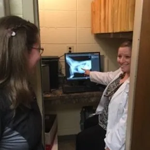 Dr. Evans and Sara discuss radiographs