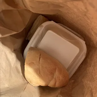 How bread was sent with our order.