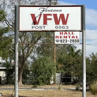 a sign for a restaurant