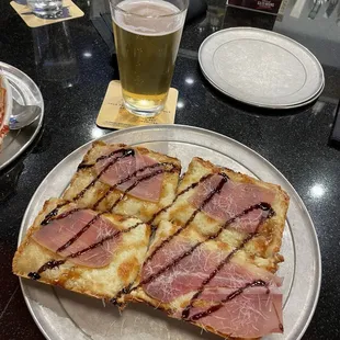 The Cadillac, Blonde on tap