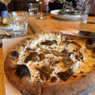 food, pizza