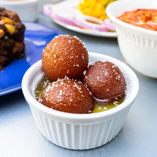 Gulab jamun