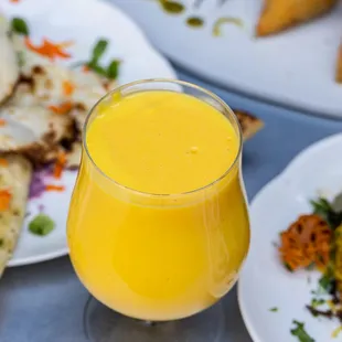 mango lassi