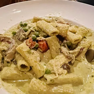 Ziti with Roasted Chicken