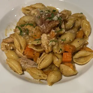 Pasta Shells with Roasted Butternut Squash