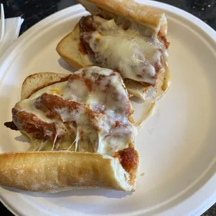 Hot sandwich: Chicken Parmesan