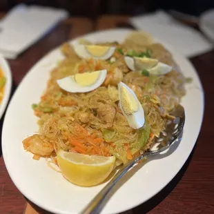 Guisadong Sotanghon