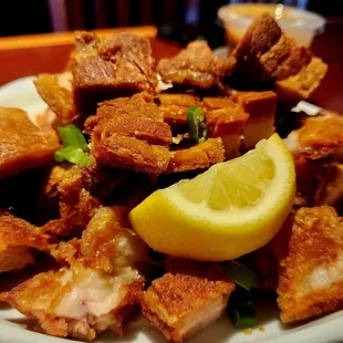 Lechon kawali ($18.99)