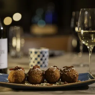 donuts, food, dough desserts