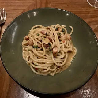 BUCATINI CARBONARA