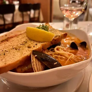 Cioppino