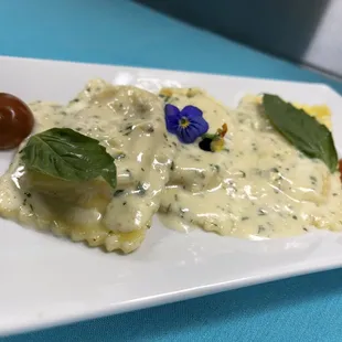 Lagostine Ravioli