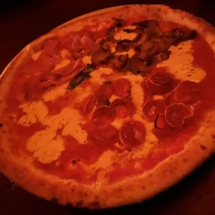 a pepperoni pizza