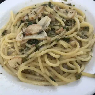 Great garlic olive oil pasta