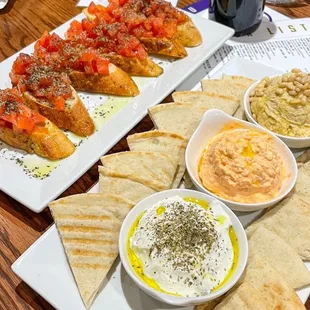 Bruchetta &amp; Trio Dip @restaurant_aholic