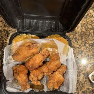 a tray of fried chicken