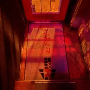 a red door with chinese writing