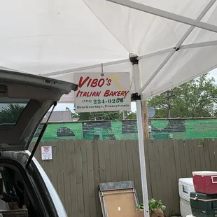 Vibo's Bakery