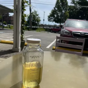 Pittsburgh Juice company iced Mint Green Tea 16 oz