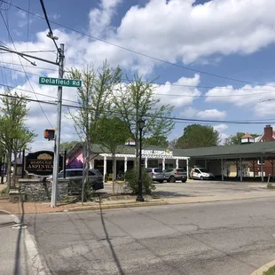 Private parking lot on corner of Delafield Rd @Freeport Rd