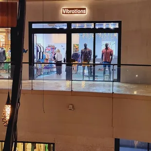 International Market Place in Waikiki second level