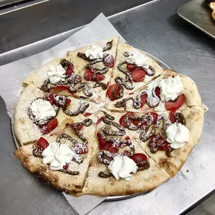 Hazelnut Strawberry Dessert Pizza