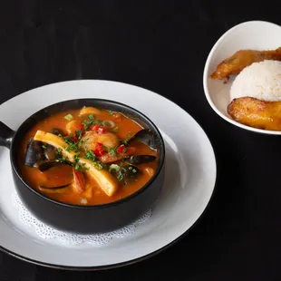 Zarzuela De Mariscos