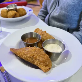 Empanadas de Pollo (Chicken Empanadas)
