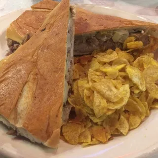 Pan Con Lechon