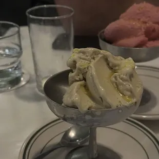 Pistachio gelato