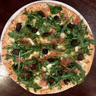 Prosciutto &amp; Arugula Pizza