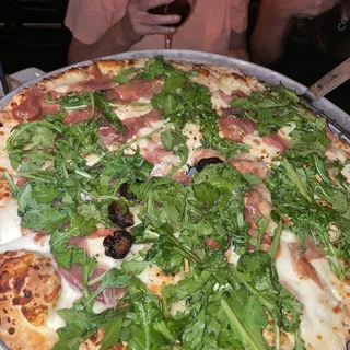 Prosciutto con Arugula e Fichi