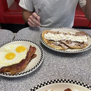 Butter Pecan Pancakes