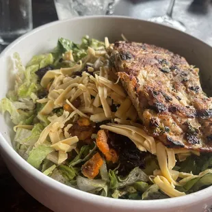 Grilled chicken salad