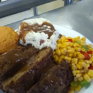 Meatloaf dinner
