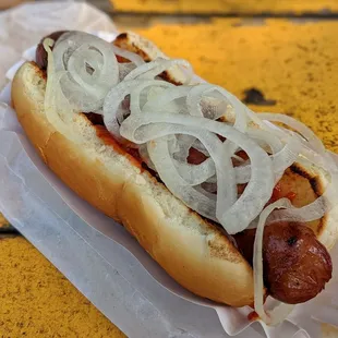 Hotdog w/ onions