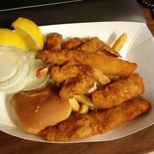 Looks OK, but not worth 8 dollars because there is no favor, the bread was hard if it was over a heat lamp