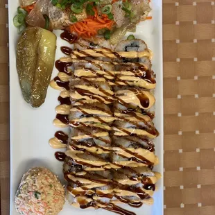 Sushi mar y tierra  delicioso , súper recomendado !